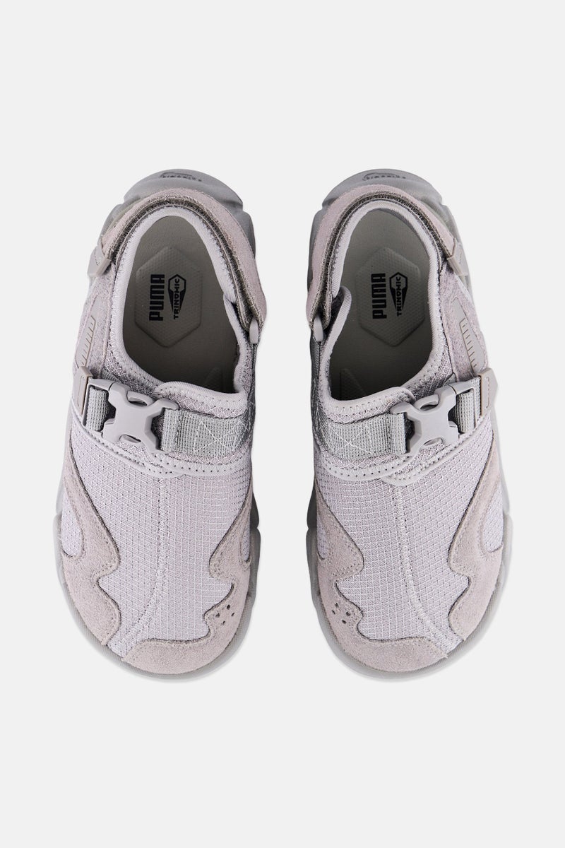 PUMA صنادل بومّا × سلكت للأطفال الأولاد TS-01 بإغلاق فيلكرو، رمادي - Image 2